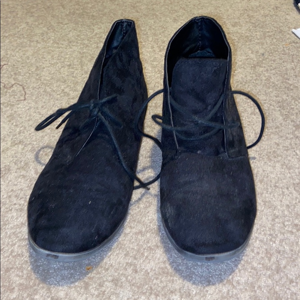 Madden Girl chukka lace up bootie